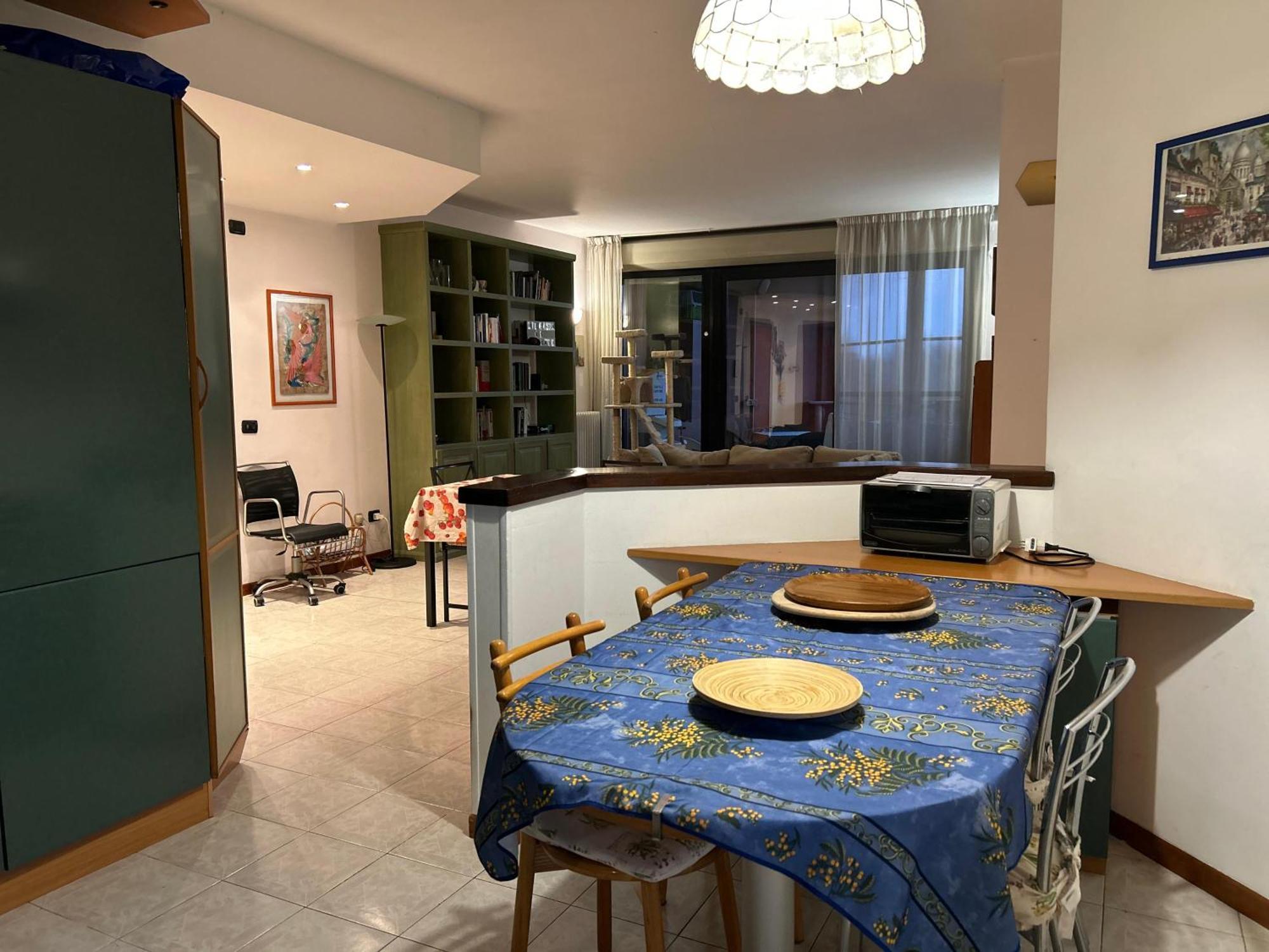 Accogliente Stanza Privata Con Bagno Privato - Daniele'S House Apartment San Donato Milanese Exterior photo